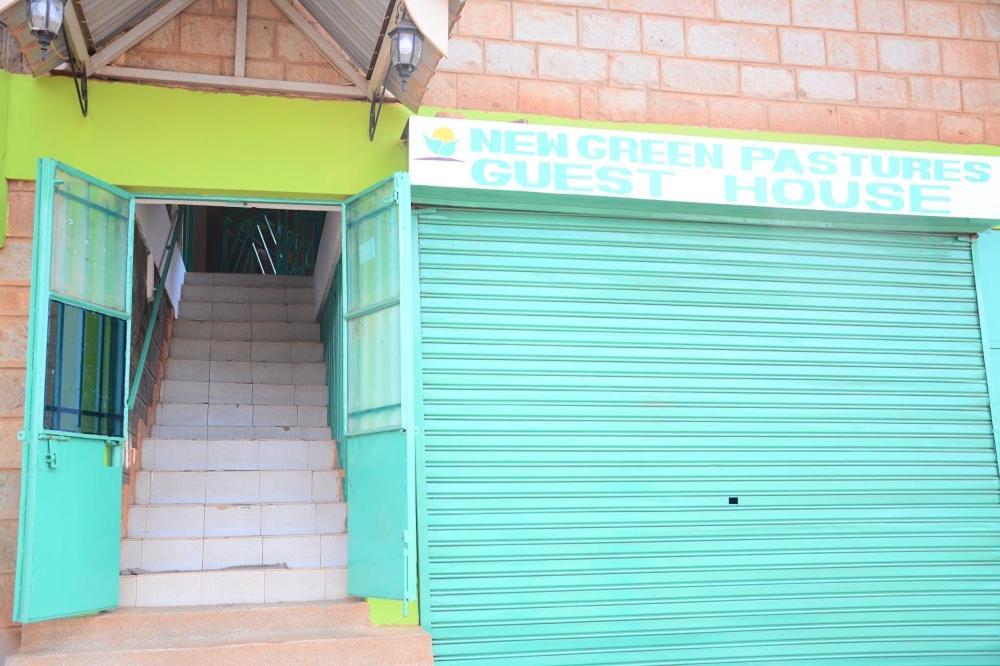 New Green Pastures Guest House Eldoret Esterno foto